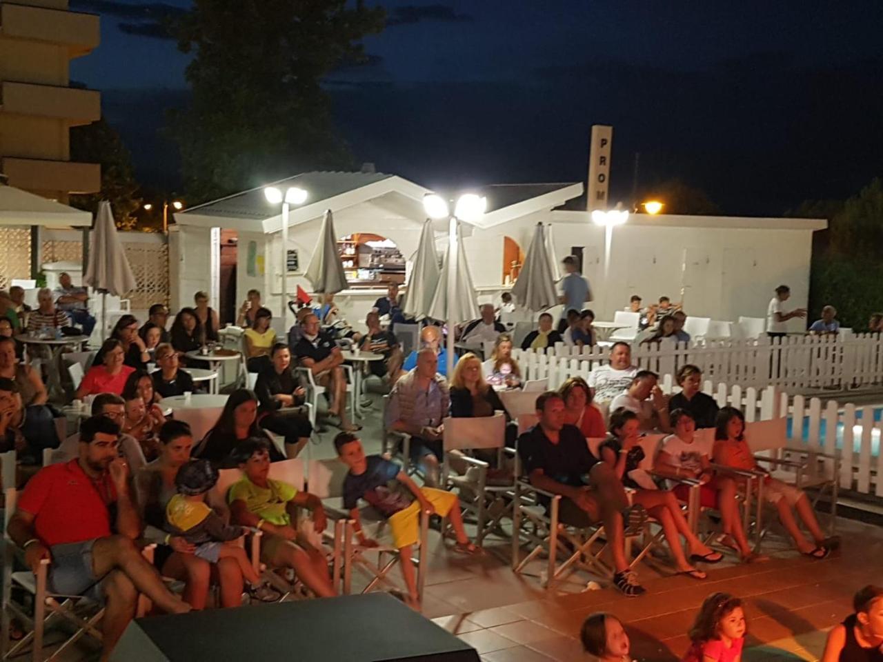 Hotel Promenade Universale Cesenatico Zewnętrze zdjęcie